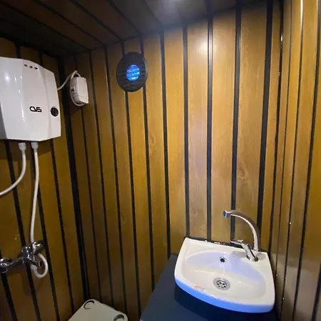 Kamp alanı Yol Glamping